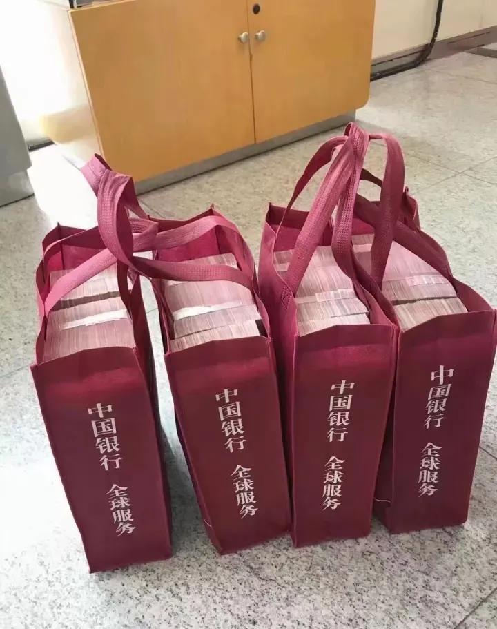 公司账户的钱如何转到个人账户?